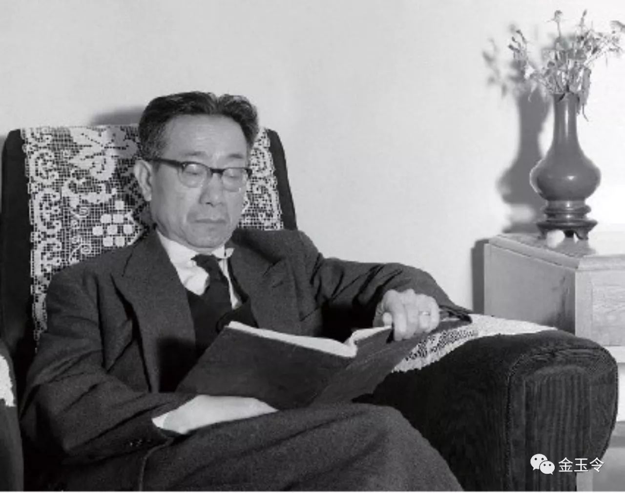 27岁当上北大数学教授,27岁清华数学教授