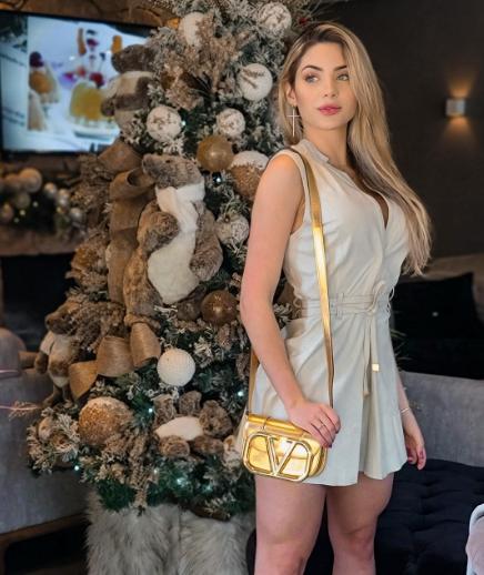 巴西最火超模泳衣秀,巴西泳装秀微胖超模