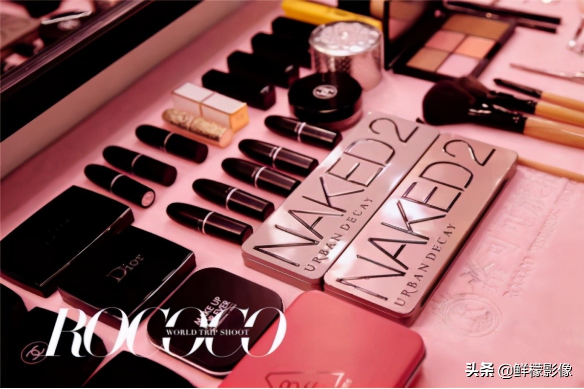 结婚纪念照怎么拍最美,穿黑色衣服拍结婚证件照好看吗