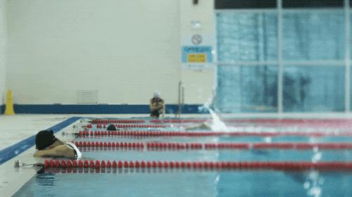 韩影真敢拍！这部《老妇人》，拍出了老人遭性侵后，世人的冷漠