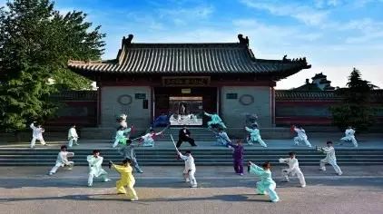 每天坚持练太极1小时,坚持练太极