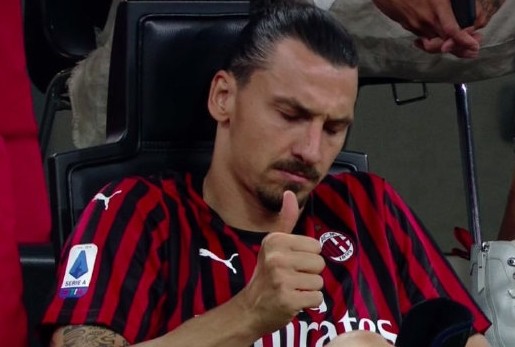 伊布与ac米兰续约,伊布将与米兰续约