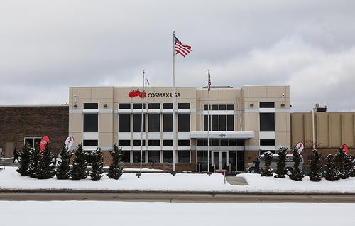 科丝美诗打碎化妆品代加工偏见,化妆品oem和科丝美诗的区别