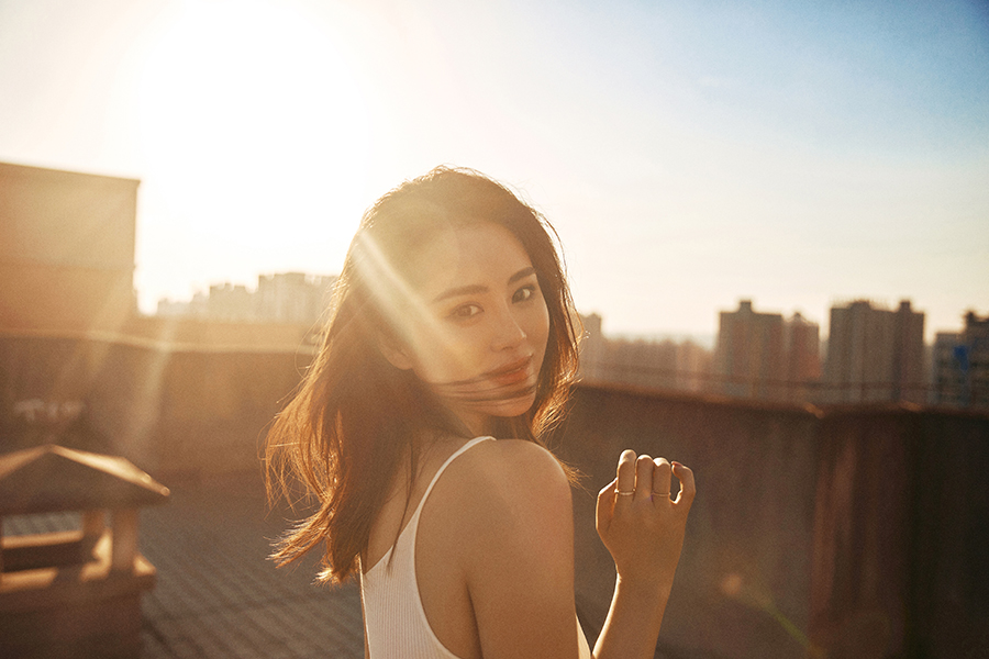 天台高级感写真,天台文艺写真女