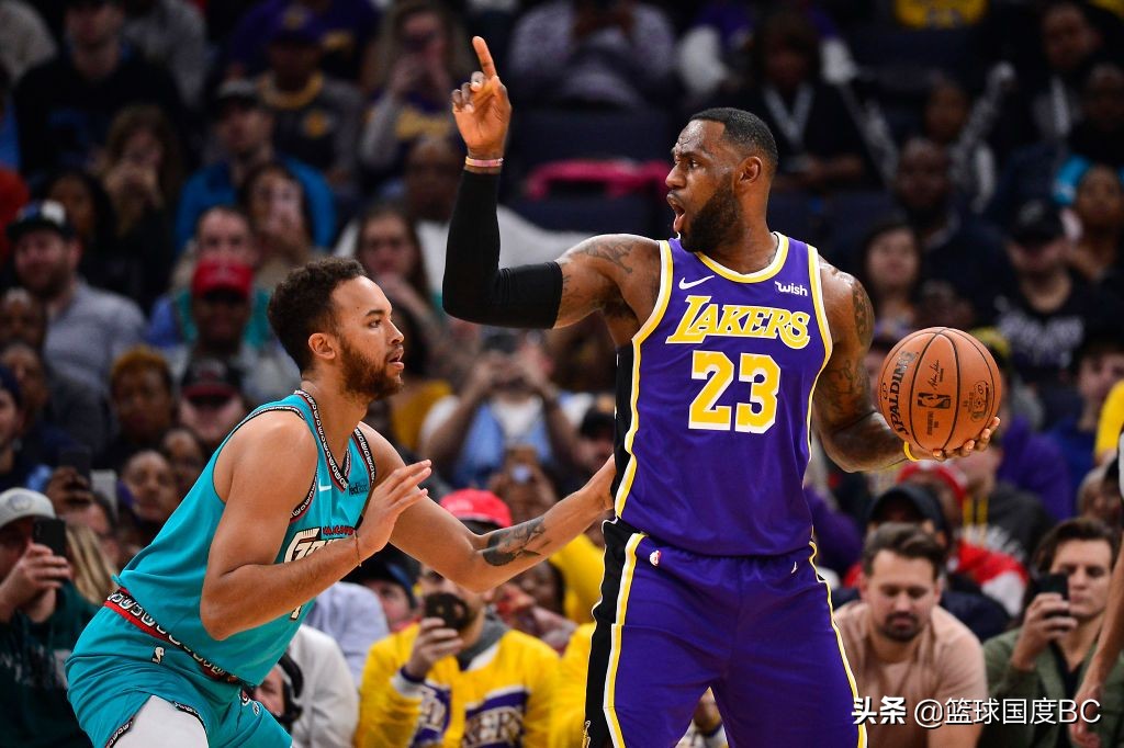 波普绝杀灰熊,灰熊三分14中仍是2连败