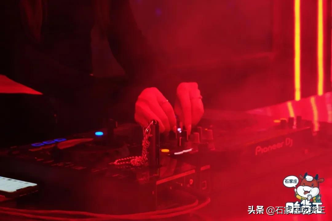 勒泰酒吧,石家庄勒泰对面酒吧