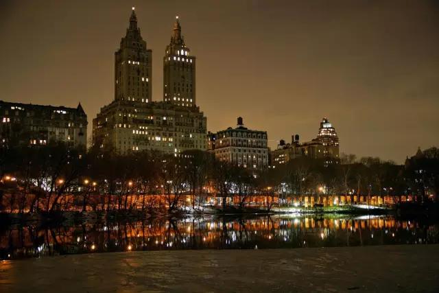 这对夫妇的设计，尺度实在是太大了！