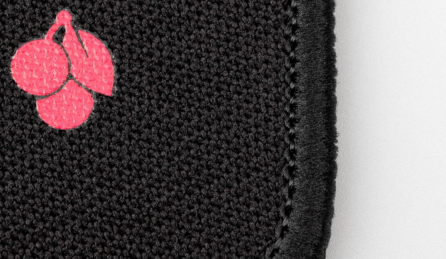 罗技gpw适合哪个鼠标垫,罗技gpw配什么鼠标垫