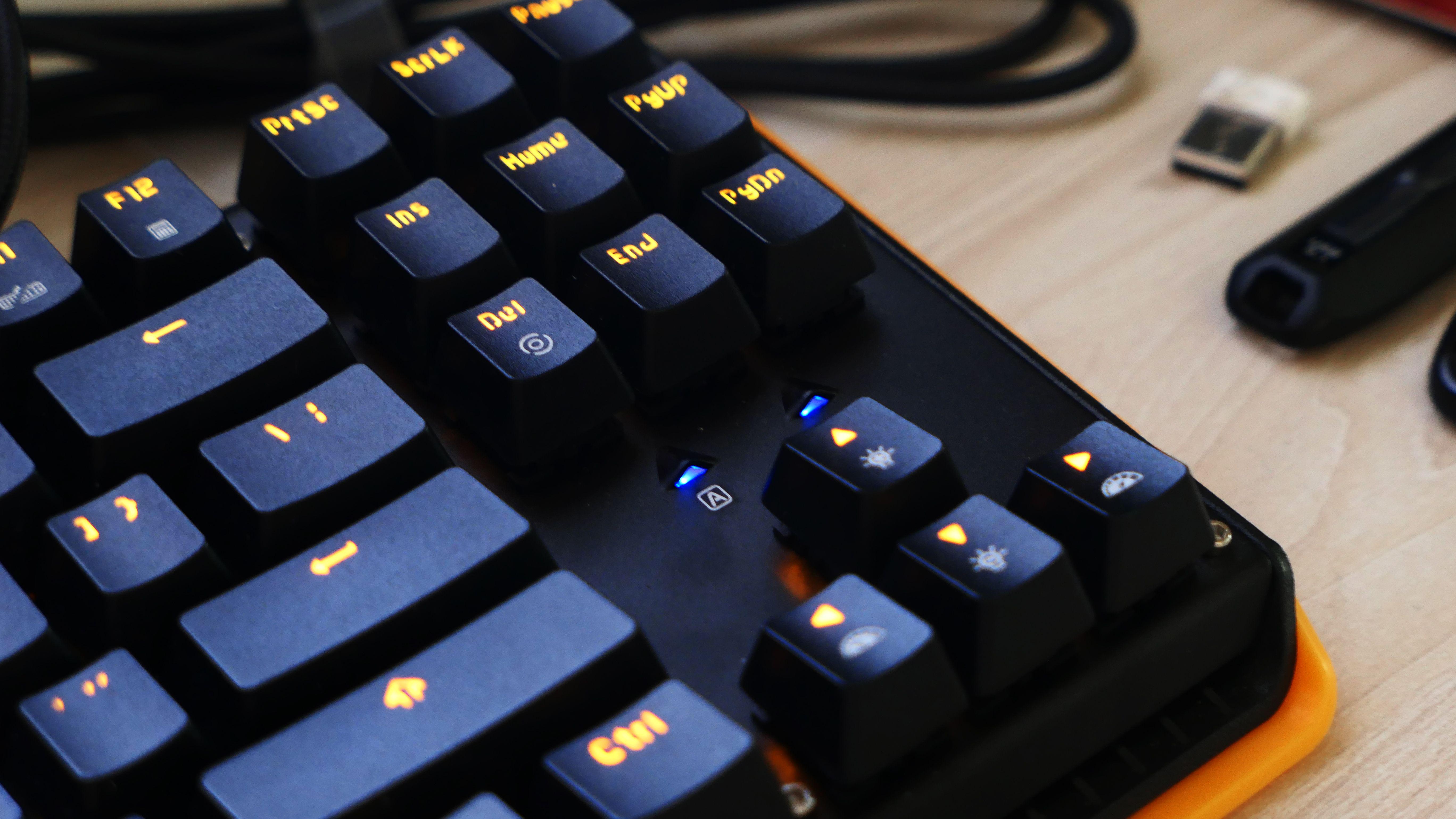 贱驴619s键盘测评,贱驴619s机械键盘红轴