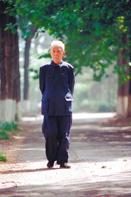 人可以低调到什么程度,一个人可以低调到什么地步