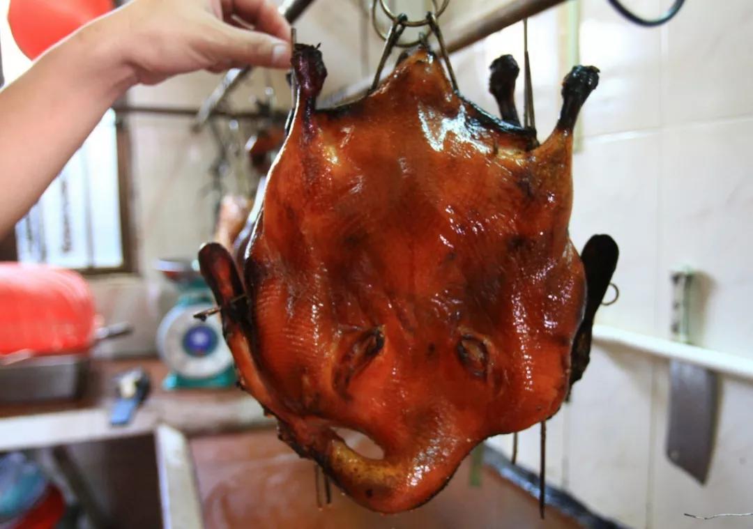 你好，我叫珠海，请收下我2021版新名片，带你了解新的珠海！