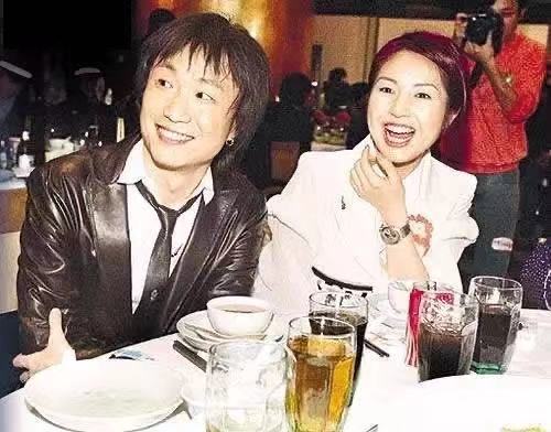 “太子基”郑中基的劲爆情史和背后势力