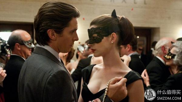 看腻了小鲜肉？《海王》凭肌肉和女神实现口碑逆袭：DC漫改指南