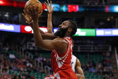 关于讲解篮球技巧的文章,关于篮球的文章怎么写