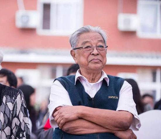 褚时健的座右铭属牛,褚时健属牛