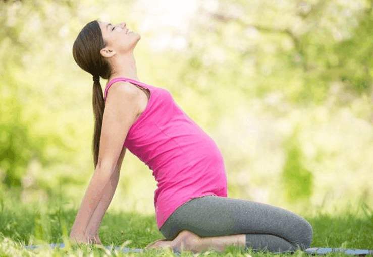 孕妇早期到晚期必备的东西,孕期鸡肋物品千万别踩坑