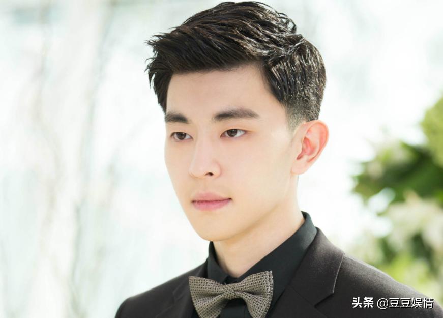 邓伦讨厌的女生是她？问及理由，让网友也是苦笑不得