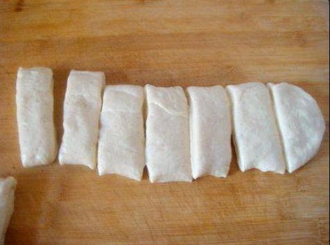 油条酥脆是多放小苏打还是明矾,炸油条是放膨松剂还是放明矾好