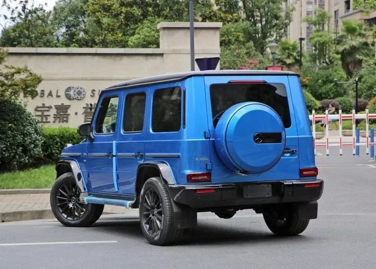 八缸的奔驰大g,四缸奔驰大g值得买吗