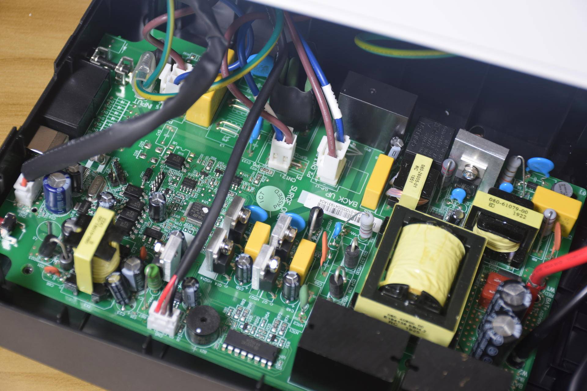 山特tg-box不间断电源方案,山特tg500ups不间断电源怎么测好坏