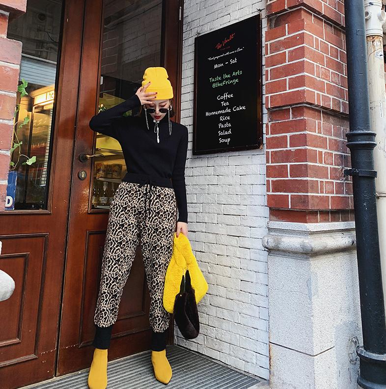 四十岁女人穿衣搭配直筒裤,40岁女性冬季休闲裤搭配