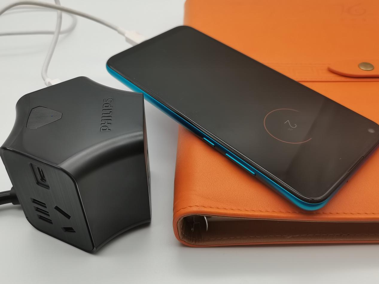 飞利浦摩天轮插座65瓦,飞利浦摩天轮的智能插座