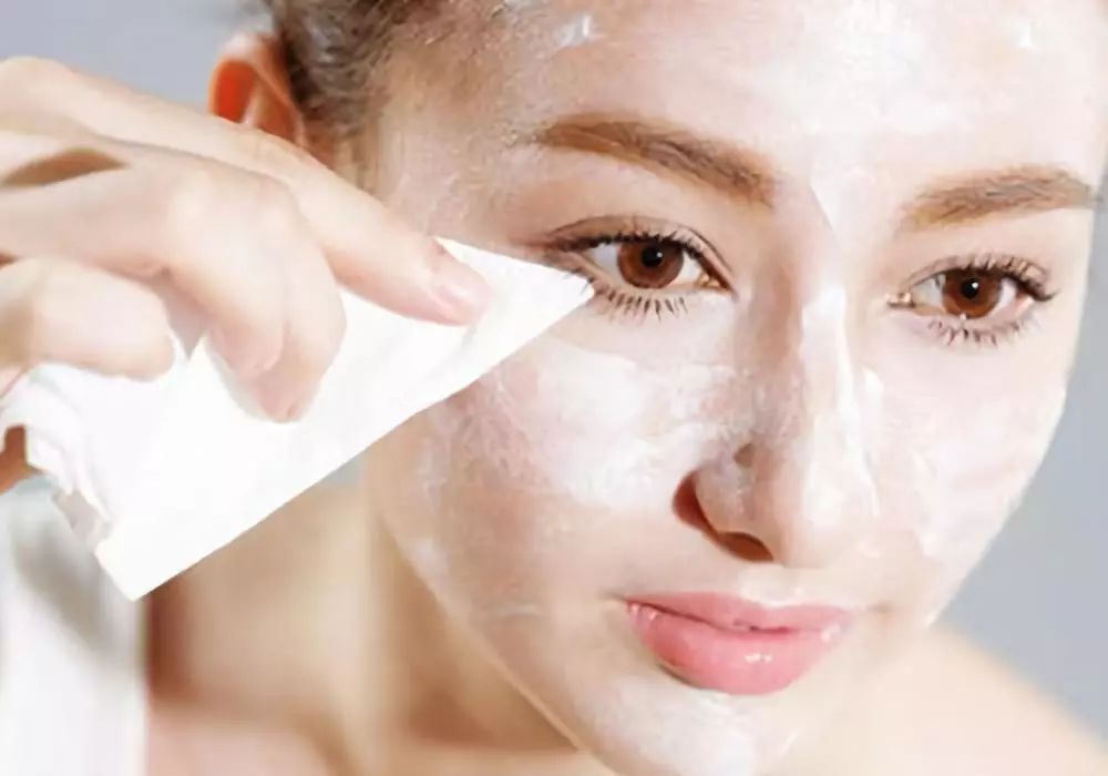 眼周皮肤脆弱的不妨做好这四点,眼周皮肤护理小攻略