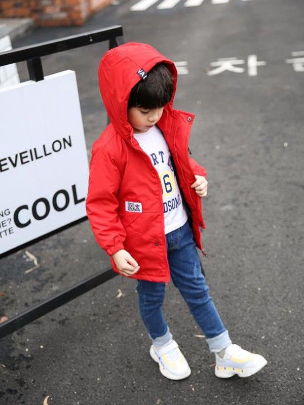 广州天天向上服装批发,天天向上童装批发平台