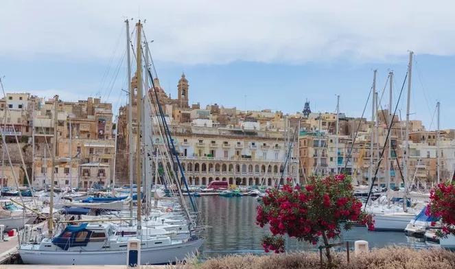 马耳他地中海迷人蓝色海水,地中海明珠马耳他视频