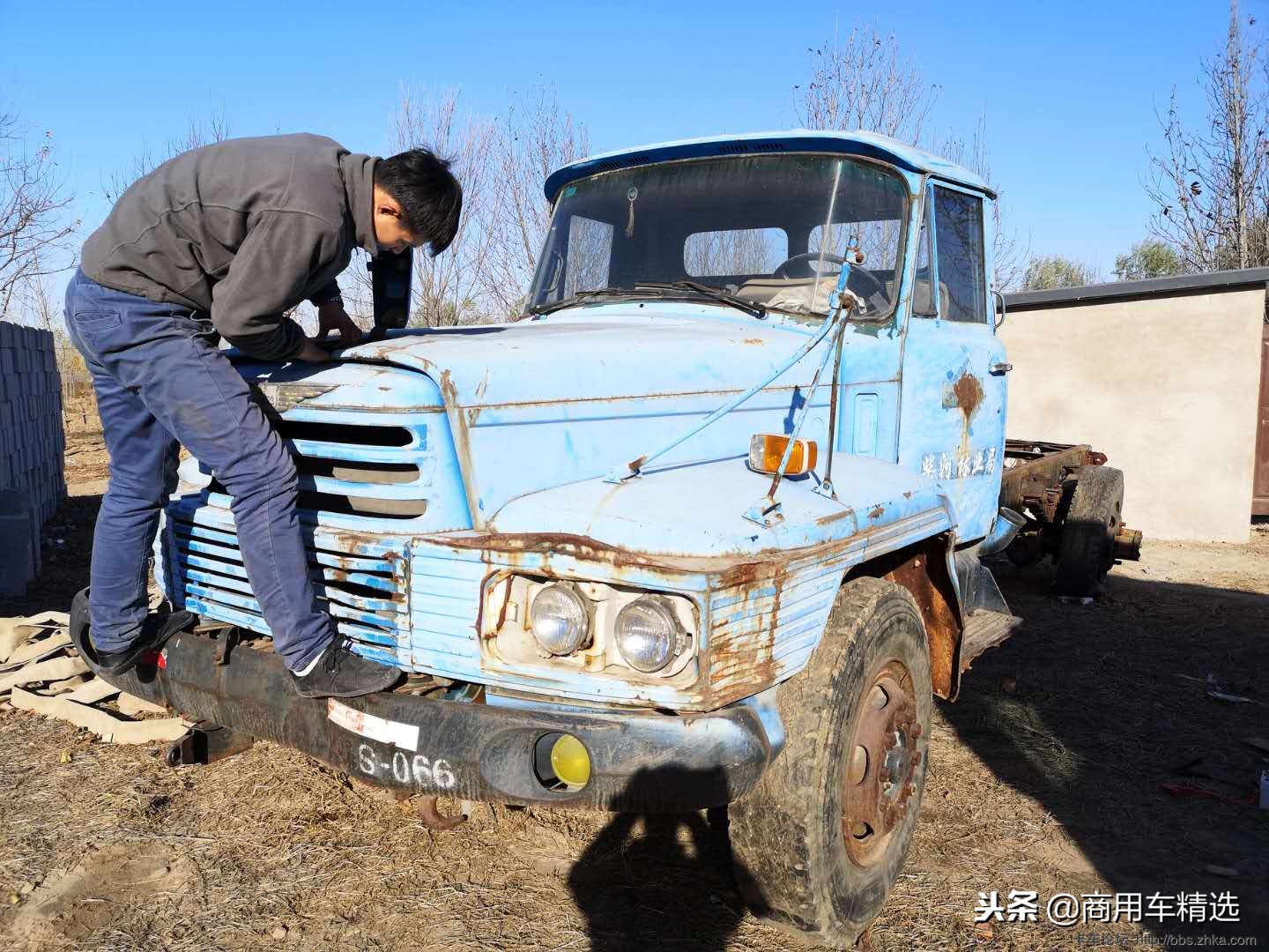 日野KB222型8吨载重汽车,一代经典日野卡车