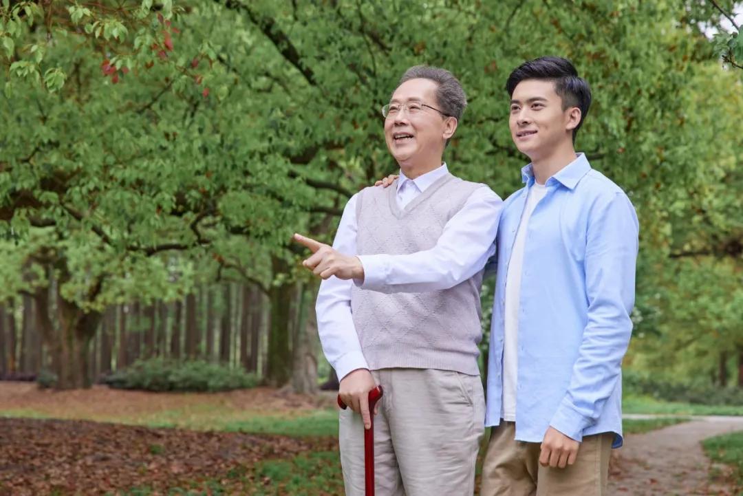 纸尿裤半包裤和全包裤区别在哪,搭扣式尿不湿