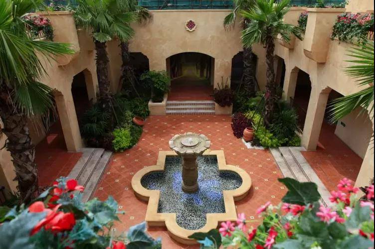 藏在上海的海边伊甸园，欧式建筑的贵族度假之旅，网友：不能错过