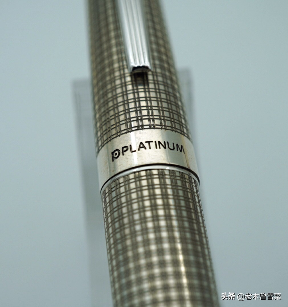 白金钢笔十周年限量款,英雄钢笔90周年纪念款金色18k