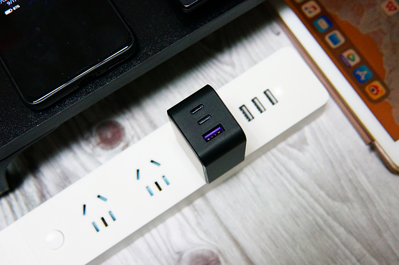 绿联65w氮化镓充电器可以充iphone吗,小米65w氮化镓充电器可以充iphone吗