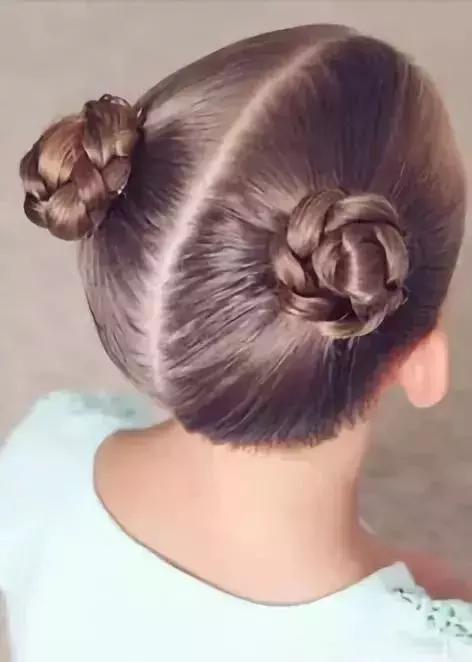 短头发芭蕾发型,短发芭蕾舞发型怎么盘