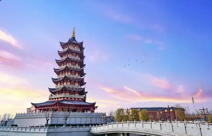 谁会不喜欢旅游呢,你们去过很大的游乐场吗