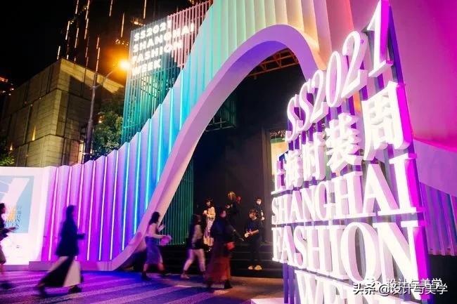 lily服装发布会,lily服装2019夏装