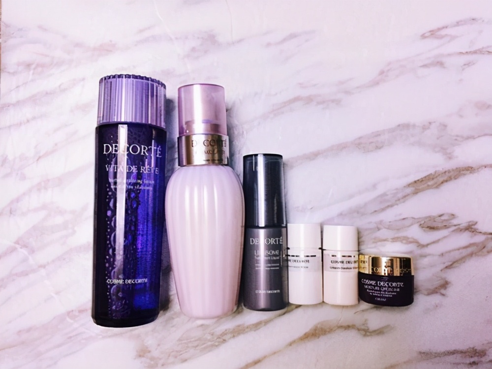 雅诗兰黛哪款面霜去皱好,雅诗兰黛面霜哪一款抗皱好