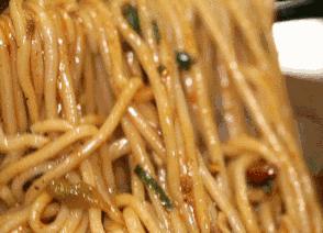 澳门有名的百年老店,澳门官也街老字号经营之道