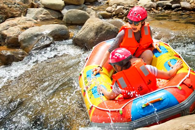 杭州最出名的漂流景点在哪里,杭州最好玩的漂流是哪个