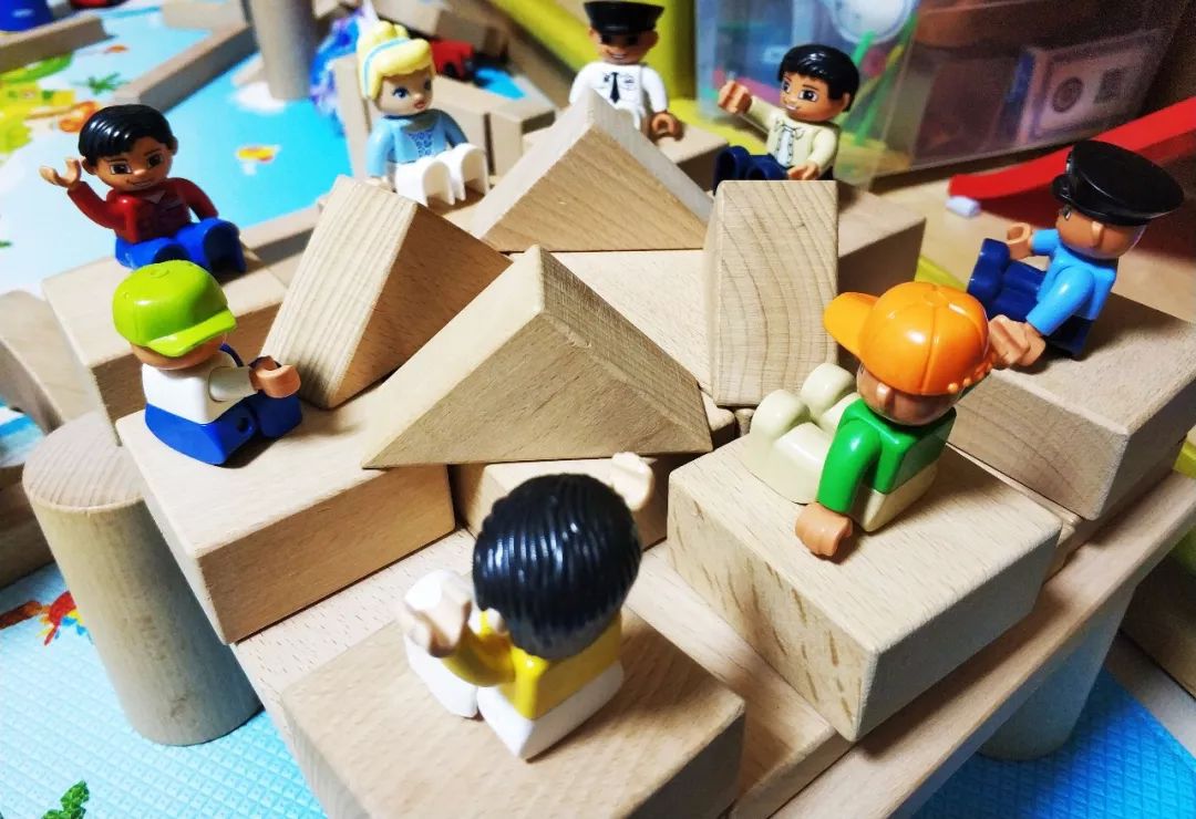 童年小玩具推荐黑科技,高智商室内玩具推荐