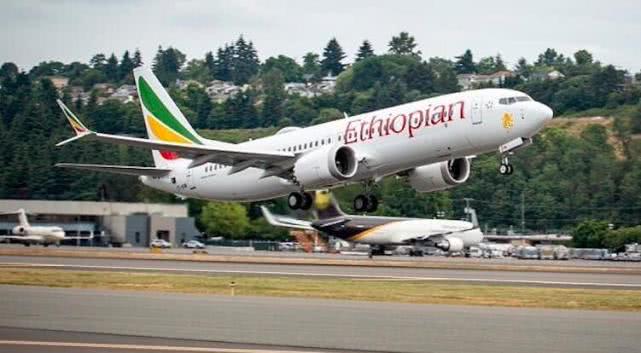 波音737max8和波音737800,波音737max和其他的波音737的区别