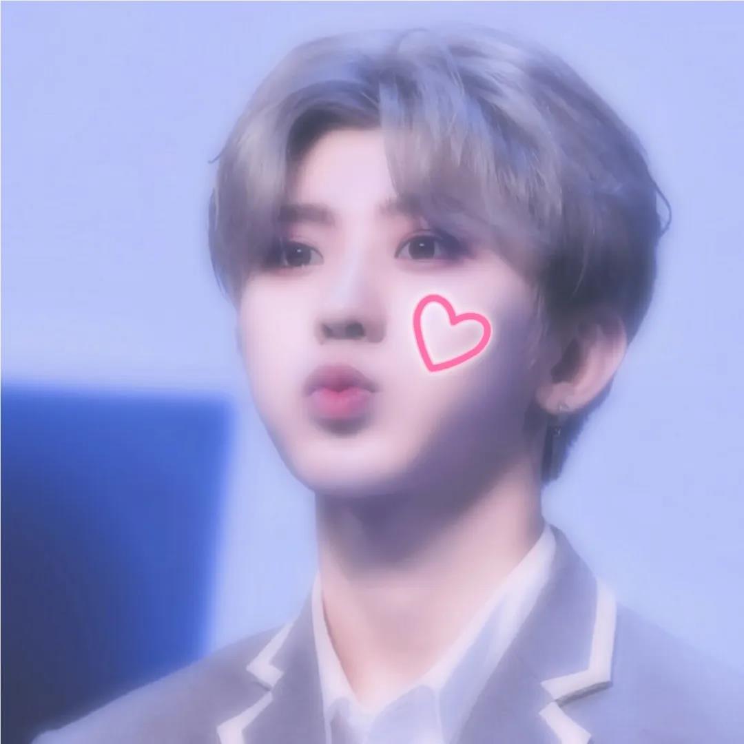 爱豆壁纸好运图片高清大图,明星爱豆头像