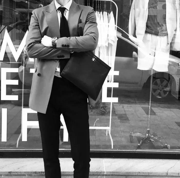 超丧成熟稳重的头像男,丧到极致的男生头像真人