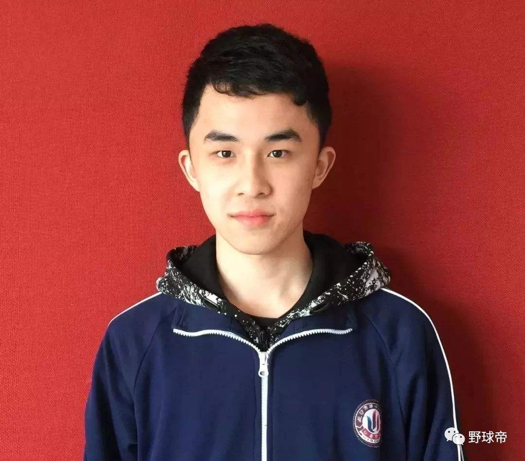 只有一个人的球队，为何让每一个人泪流满面？