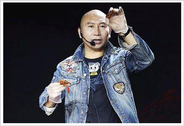 中国近一半鸭子的命运，都在这两个男人手里