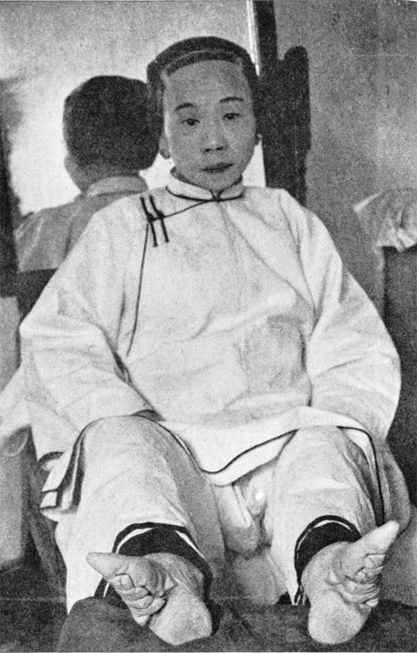 aj鞋多少年历史,中国鞋子的历史变迁