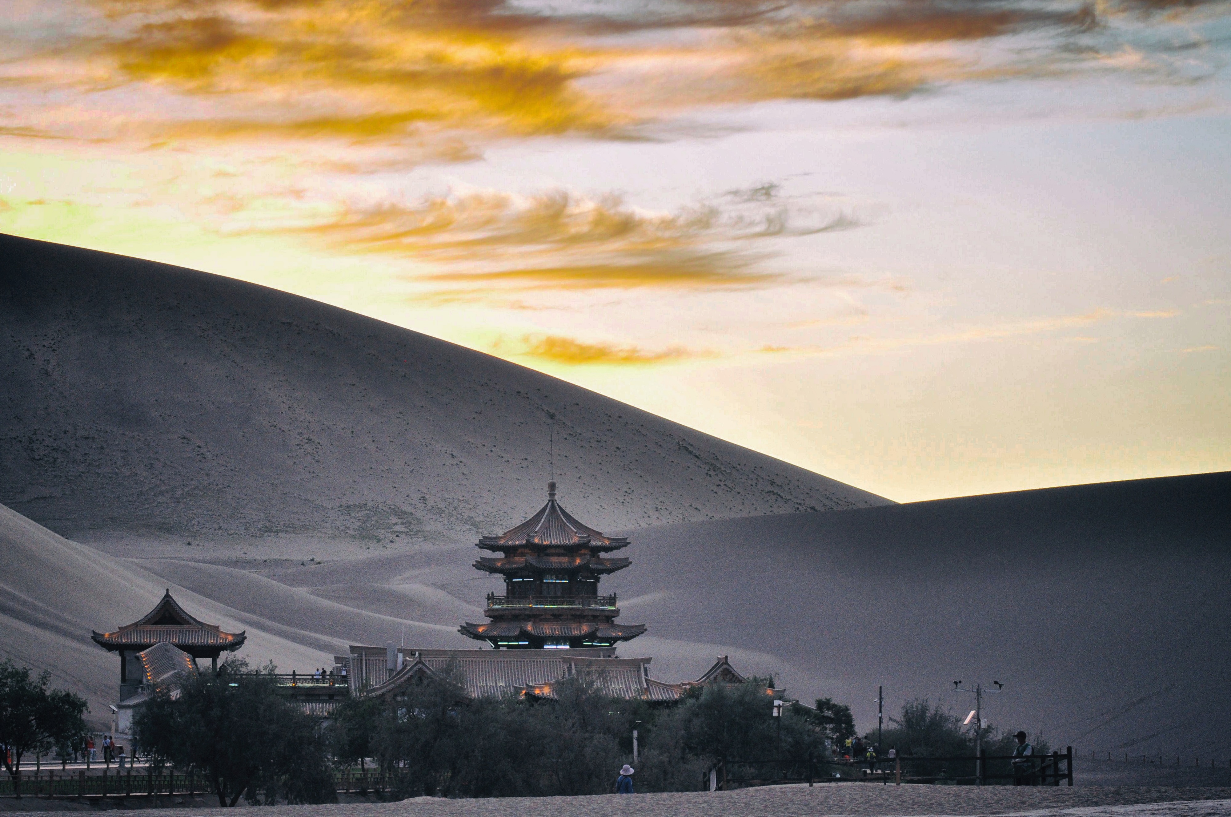 西北大环线自驾游全过程,西北大环线自驾游全攻略