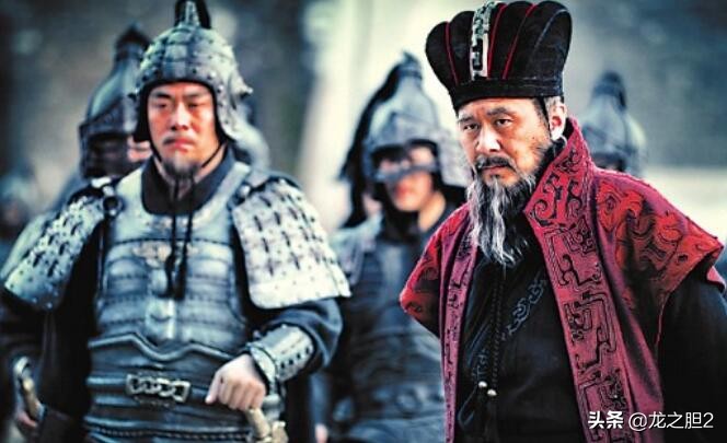 司马懿和诸葛亮是不是卧龙凤雏,卧龙诸葛亮凤雏庞统死在哪儿