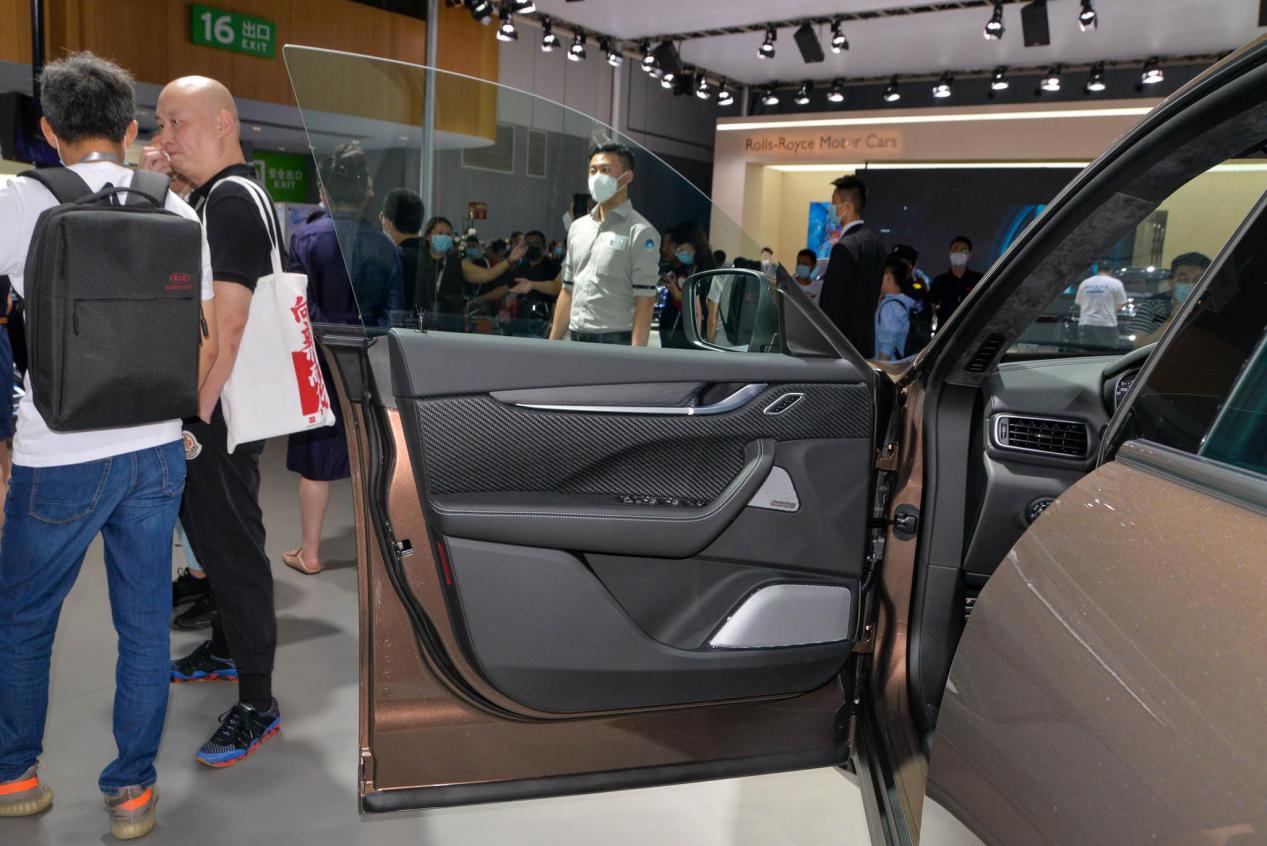 玛莎拉蒂levante2016款3.0ts标准型,玛莎拉蒂levante推出限量版